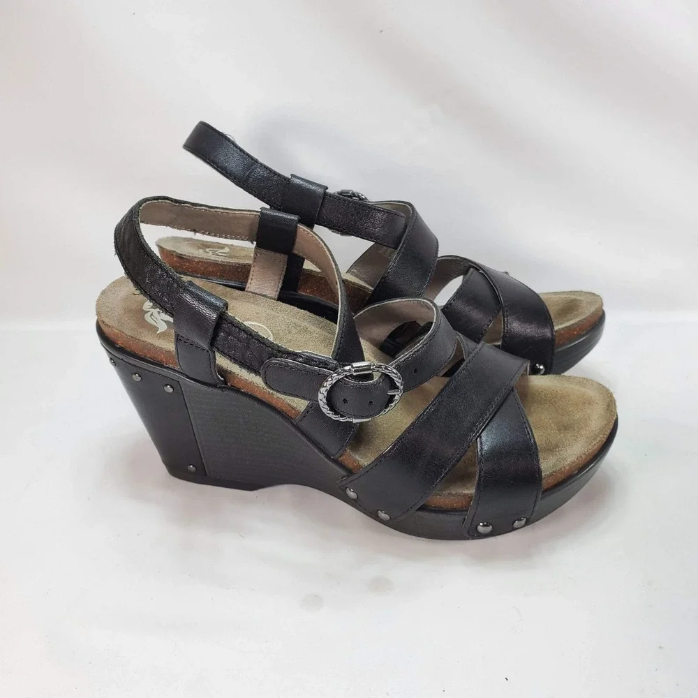 Dansko Wedge Sandals Women 36 Black Leather Strappy Studded Comfort 1907020200